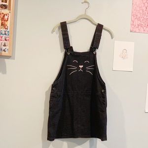 Adorable jumper overalls with cat face